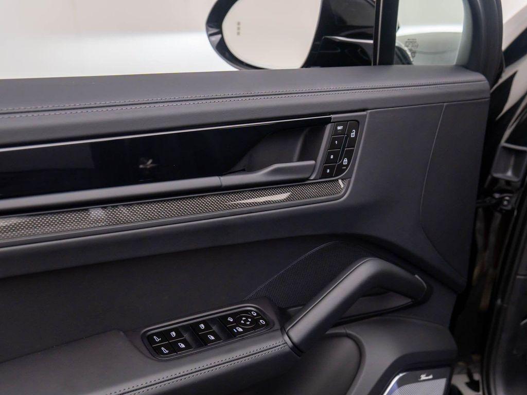 new 2026 Porsche Cayenne car