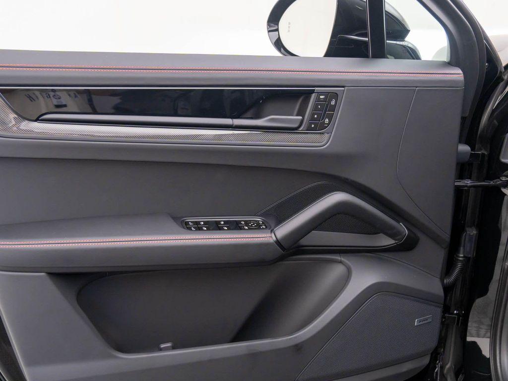 new 2025 Porsche Cayenne car, priced at $157,645