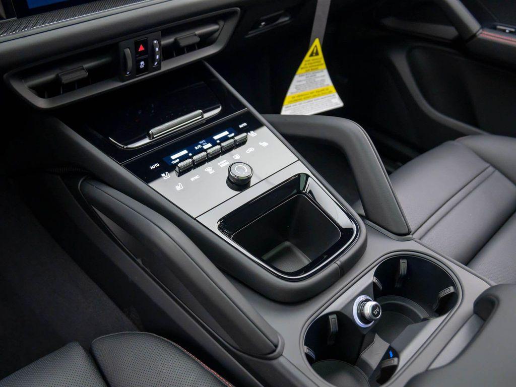 new 2025 Porsche Cayenne car, priced at $157,645