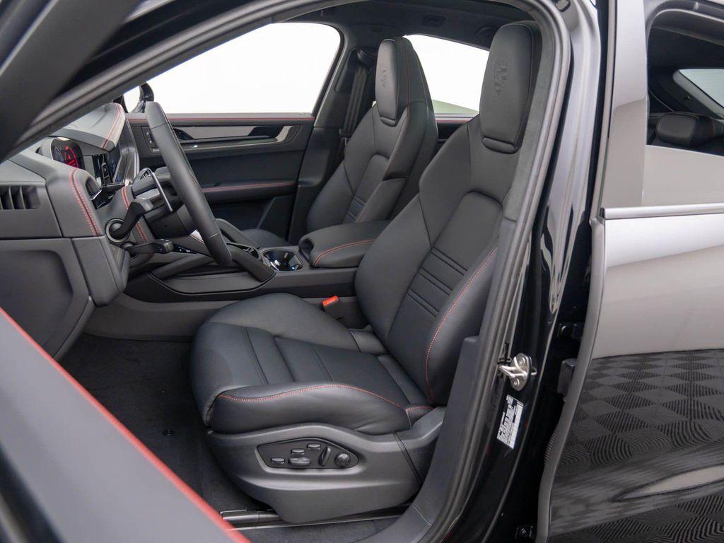 new 2025 Porsche Cayenne car, priced at $157,645