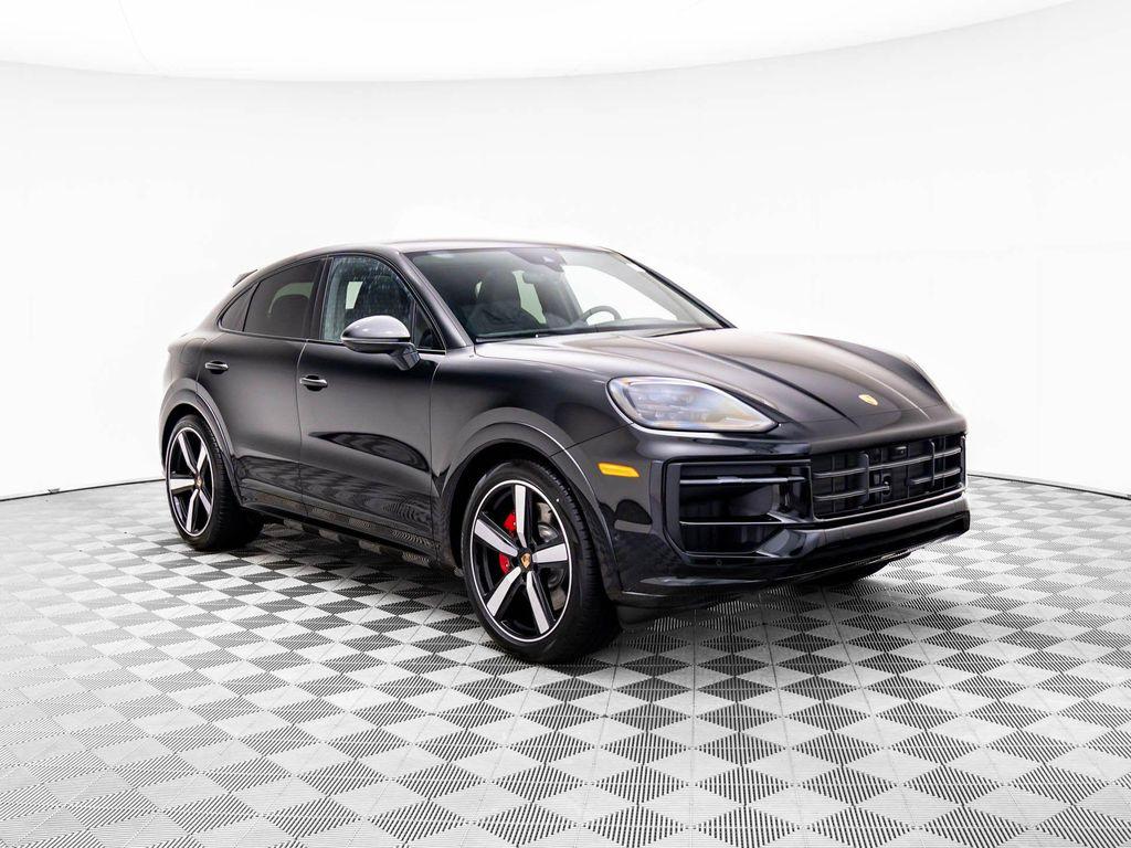 new 2025 Porsche Cayenne car, priced at $157,645