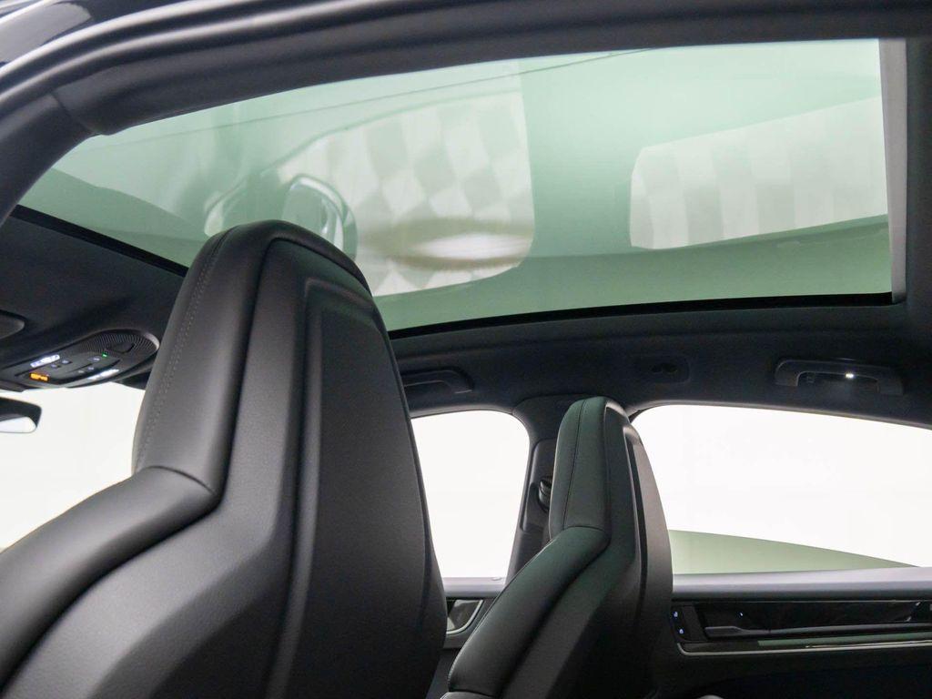 new 2025 Porsche Cayenne car, priced at $121,495