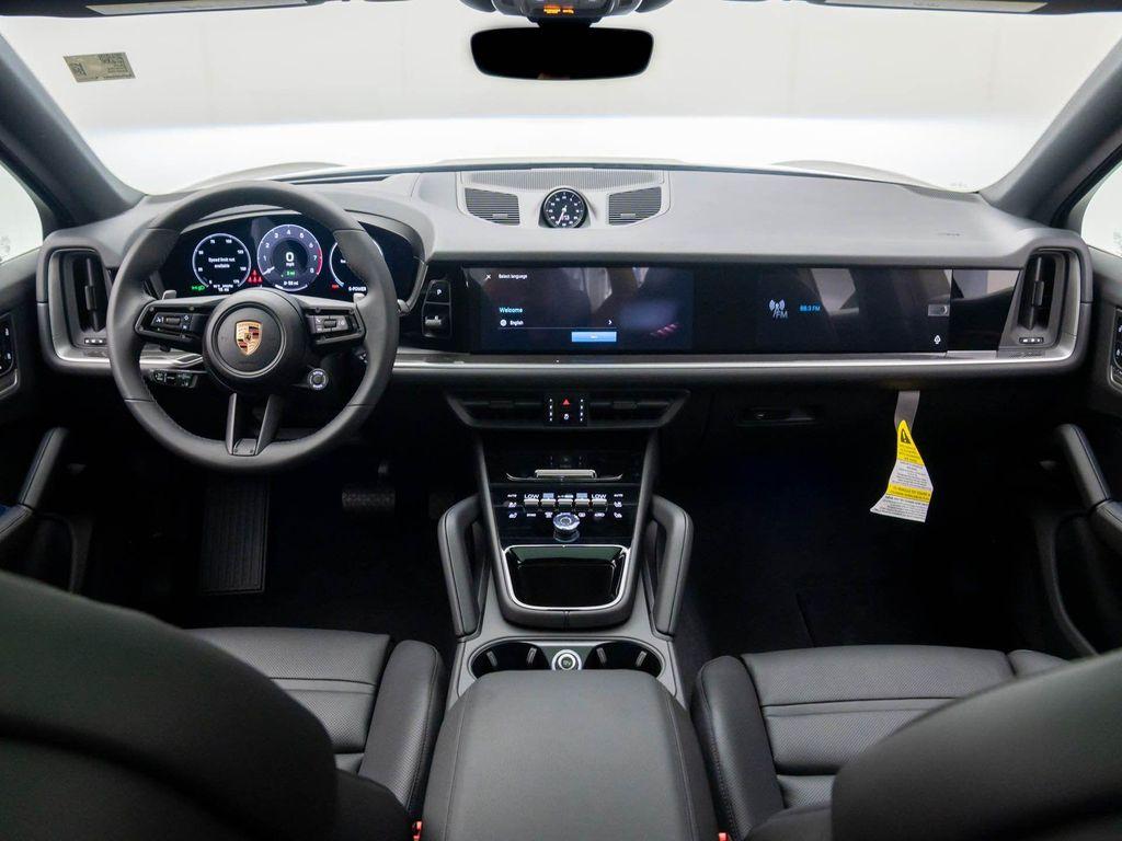 new 2025 Porsche Cayenne car, priced at $121,495