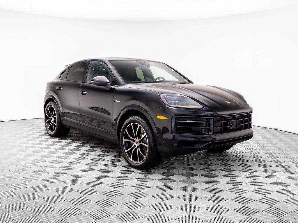 new 2025 Porsche Cayenne car, priced at $121,495