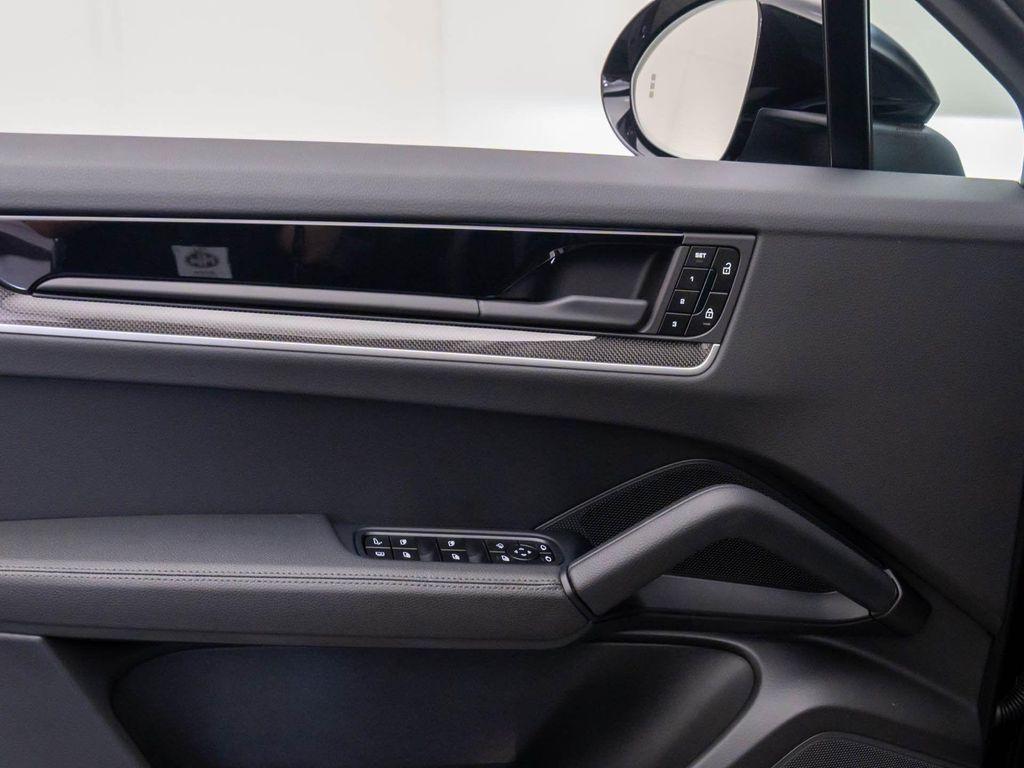 new 2025 Porsche Cayenne car, priced at $121,495