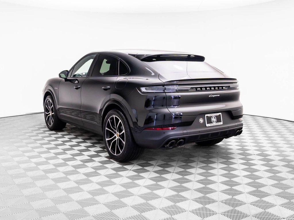 new 2025 Porsche Cayenne car, priced at $121,495