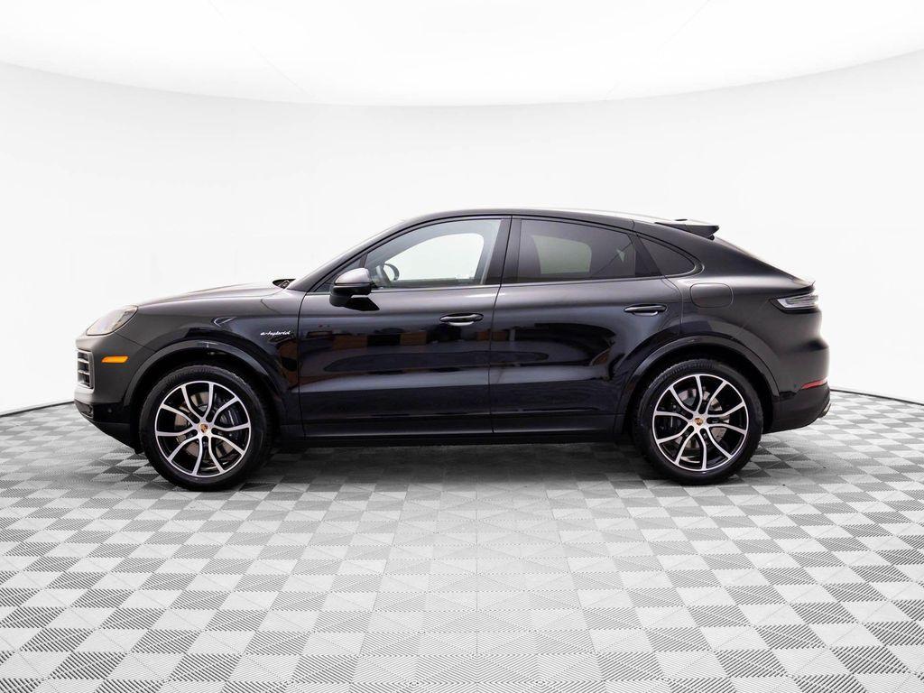 new 2025 Porsche Cayenne car, priced at $121,495