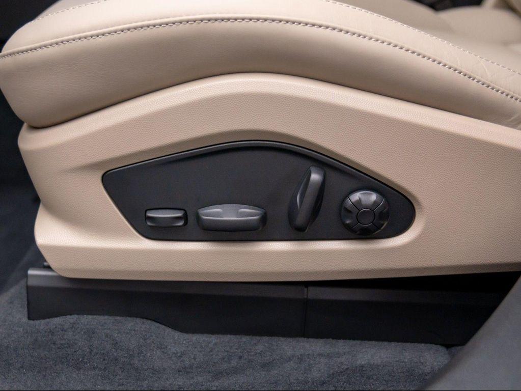 new 2025 Porsche Macan car, priced at $96,385
