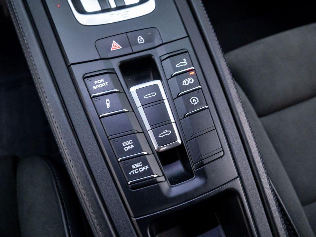 used 2022 Porsche 718 Spyder car, priced at $133,900