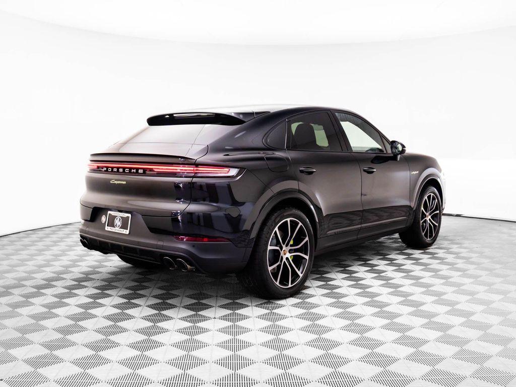 new 2025 Porsche Cayenne car