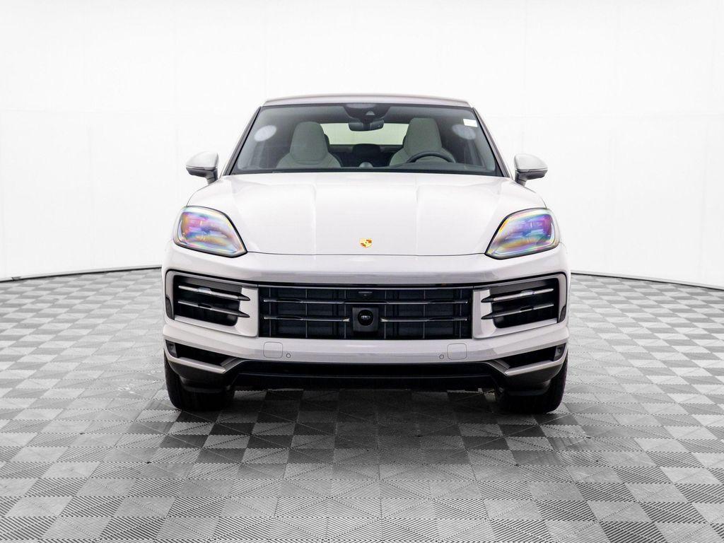 new 2025 Porsche Cayenne car