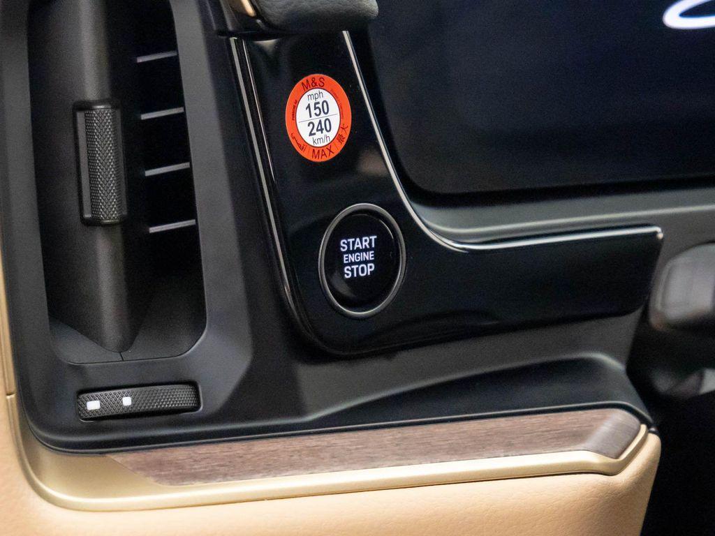 used 2025 Porsche Cayenne car, priced at $91,991