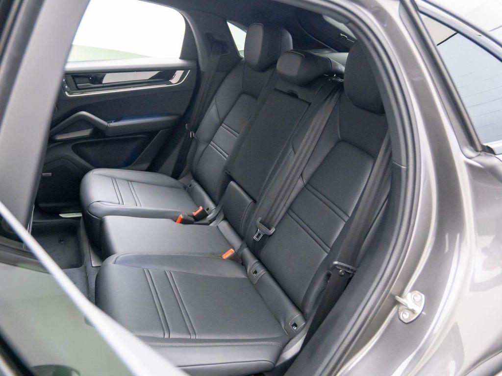 new 2025 Porsche Cayenne car, priced at $111,835