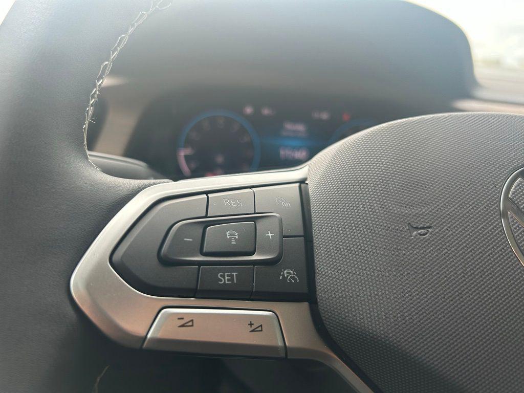 new 2026 Volkswagen Atlas car, priced at $45,505