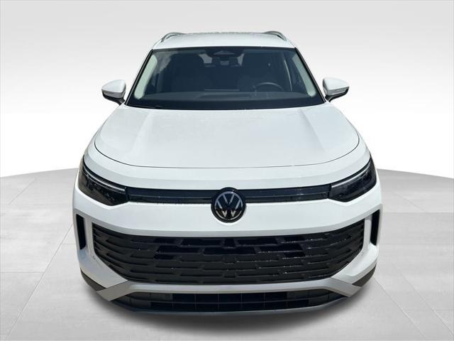 new 2025 Volkswagen Tiguan car, priced at $33,011