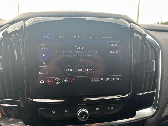 used 2023 Chevrolet Traverse car, priced at $27,594