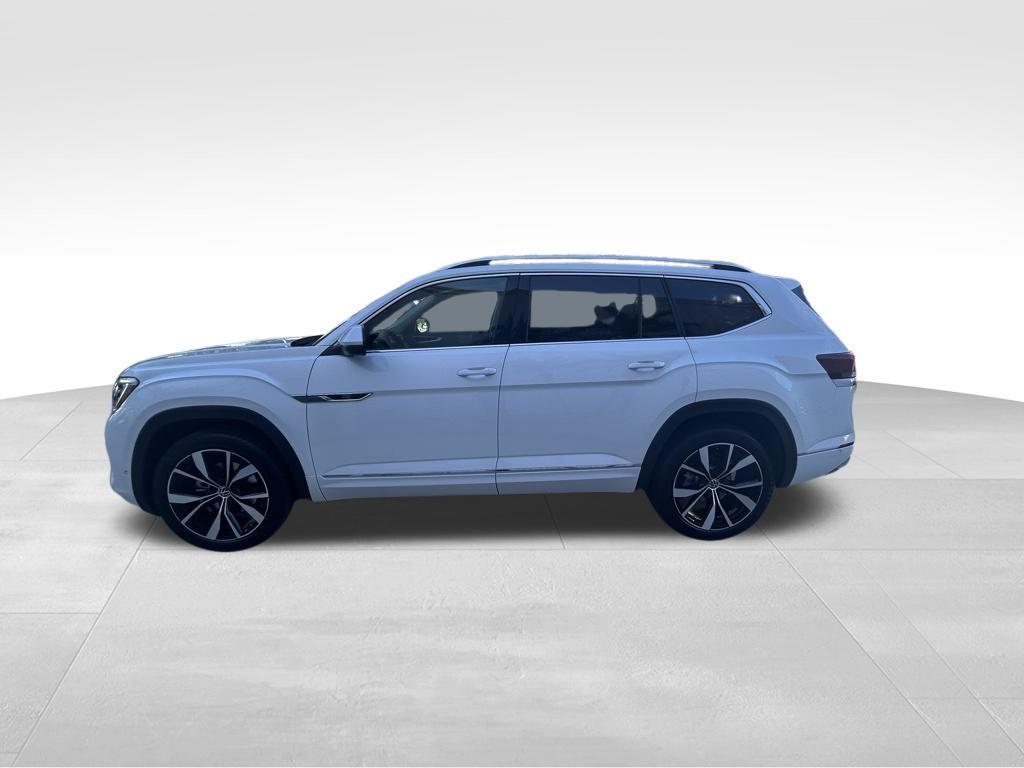 new 2026 Volkswagen Atlas car, priced at $55,309