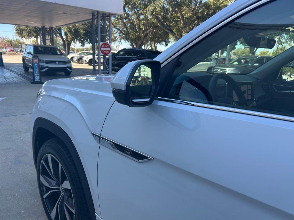 new 2026 Volkswagen Atlas car, priced at $55,309