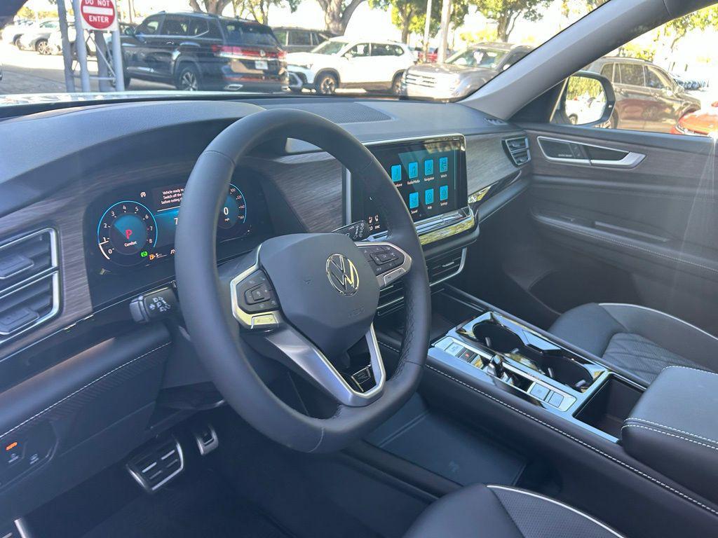 new 2026 Volkswagen Atlas car, priced at $55,309