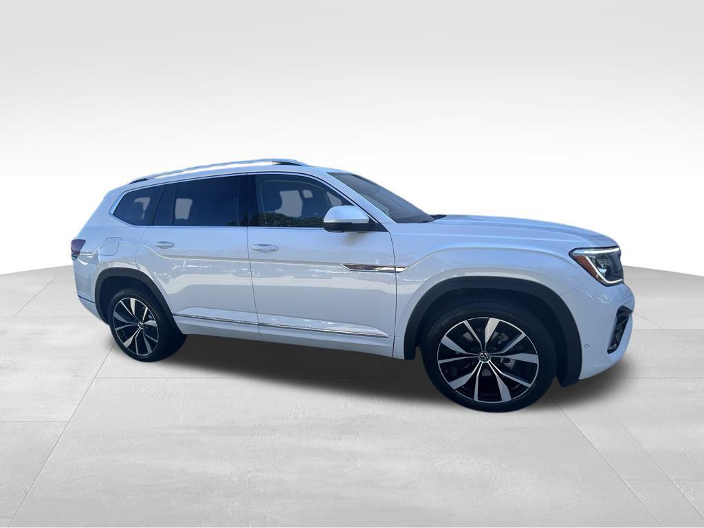 new 2026 Volkswagen Atlas car, priced at $55,309