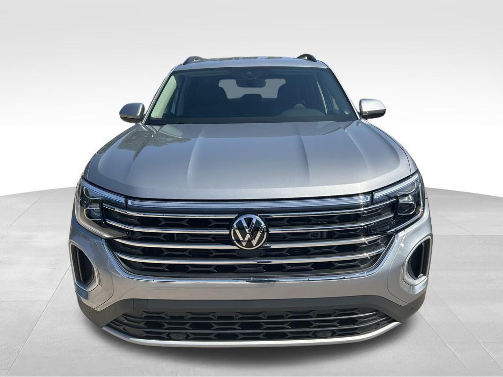 new 2025 Volkswagen Atlas car, priced at $39,549