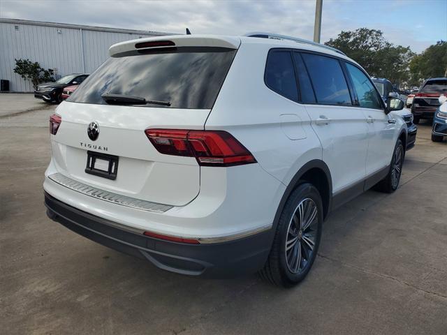 new 2024 Volkswagen Tiguan car, priced at $32,666