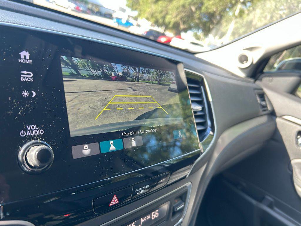 used 2021 Honda Pilot car, priced at $20,898