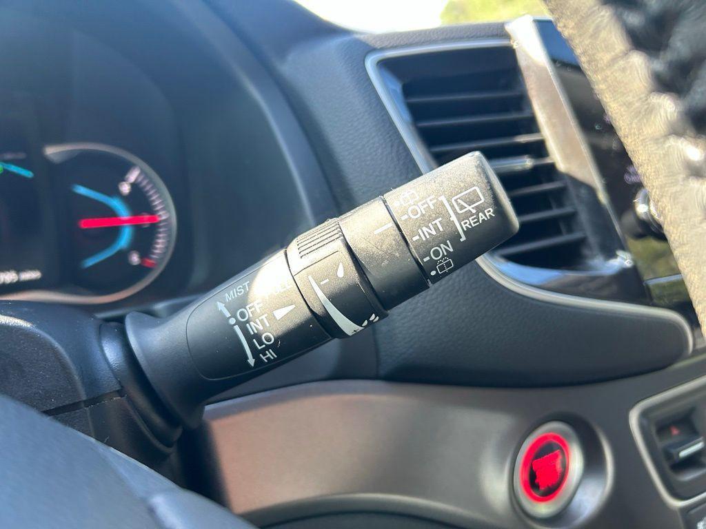 used 2021 Honda Pilot car, priced at $20,898