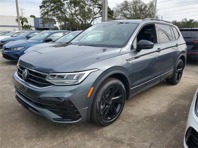 new 2024 Volkswagen Tiguan car, priced at $32,661