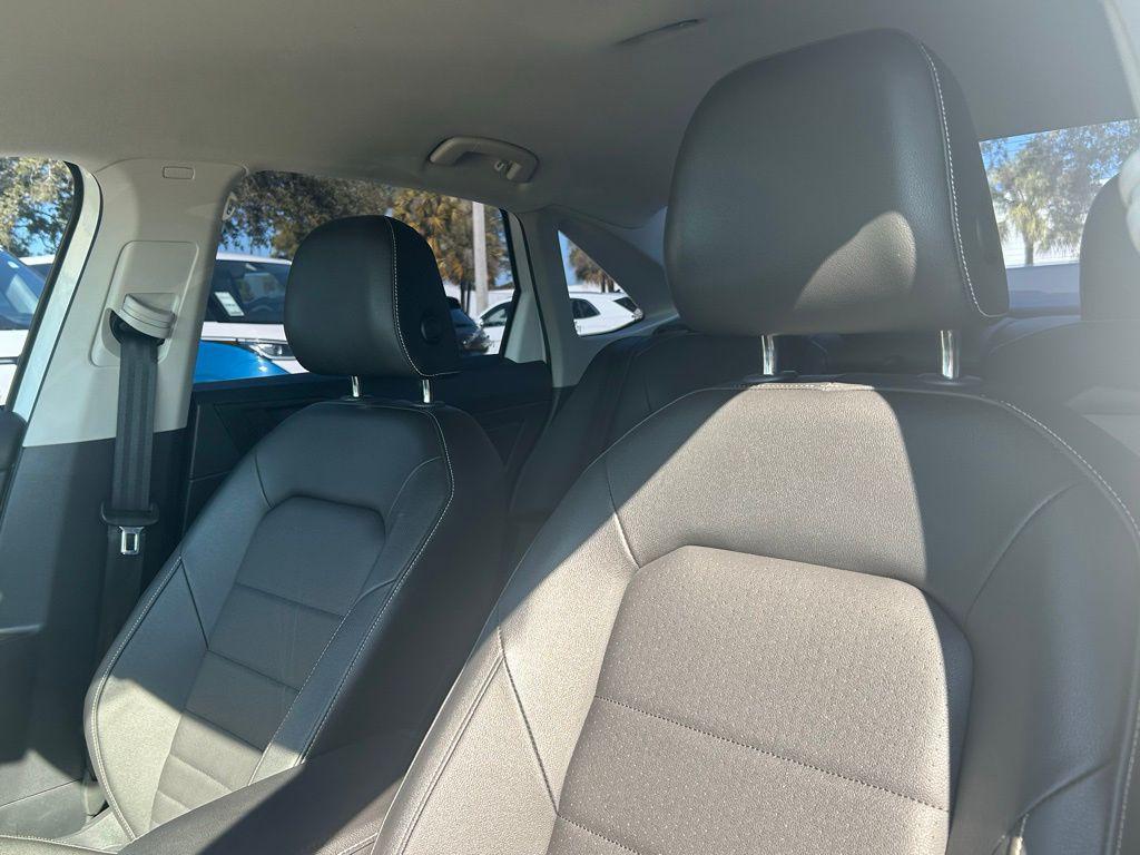 used 2023 Volkswagen Jetta car, priced at $19,604