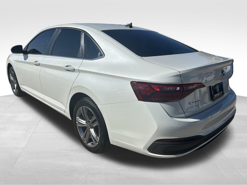 used 2023 Volkswagen Jetta car, priced at $19,604