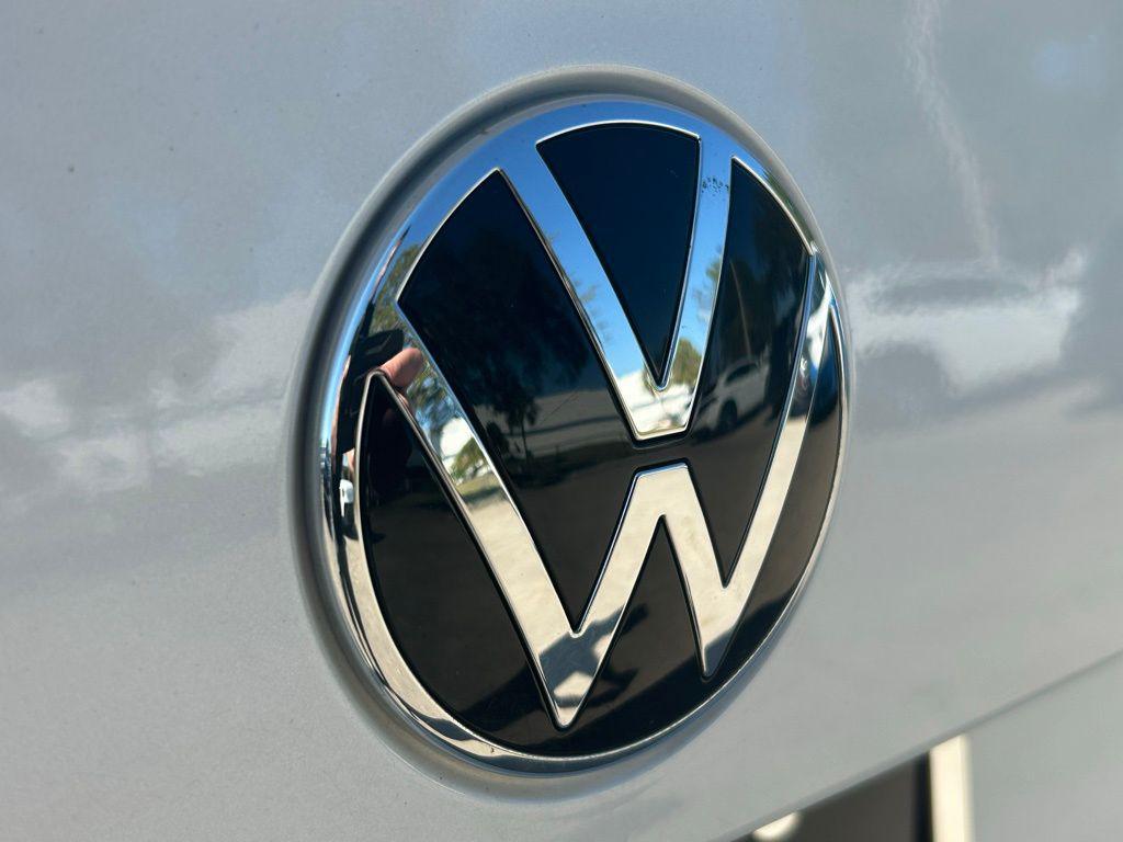 used 2023 Volkswagen Jetta car, priced at $19,604