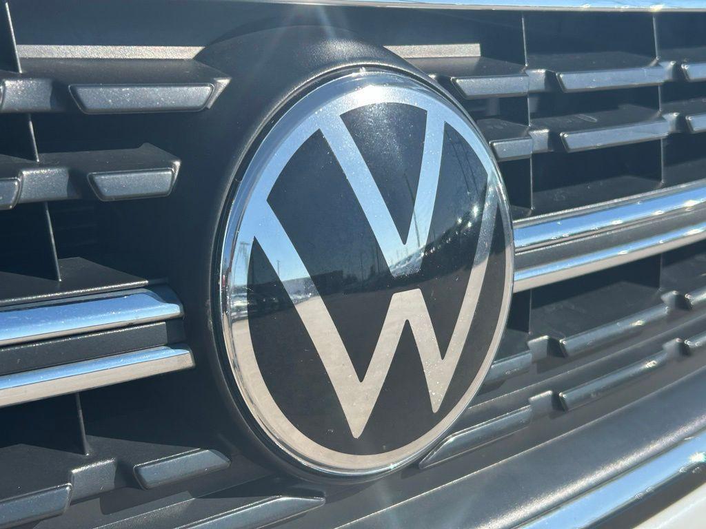 used 2023 Volkswagen Jetta car, priced at $19,604