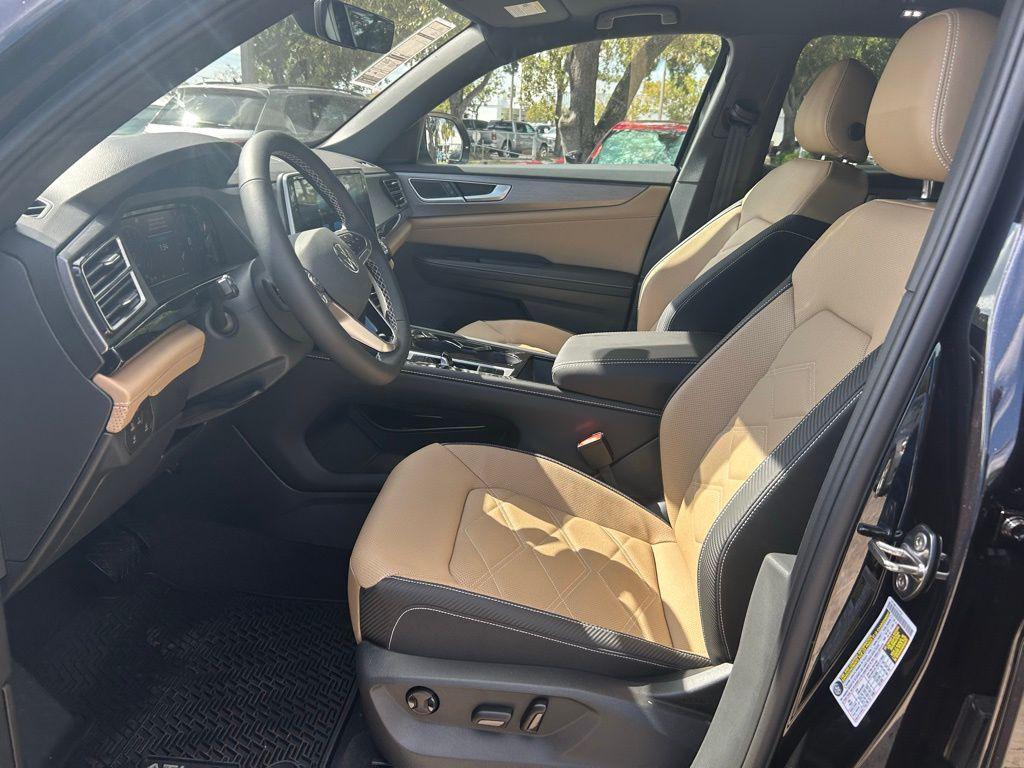 new 2026 Volkswagen Atlas Cross Sport car, priced at $43,863