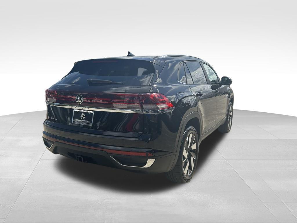 new 2026 Volkswagen Atlas Cross Sport car, priced at $43,863