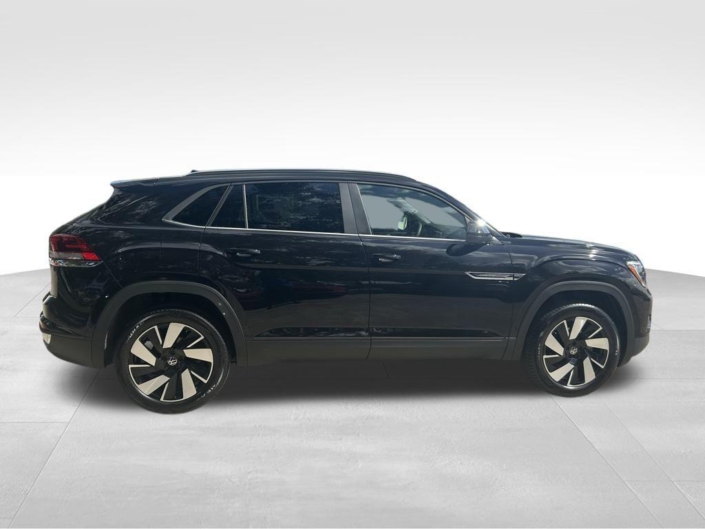 new 2026 Volkswagen Atlas Cross Sport car, priced at $43,863