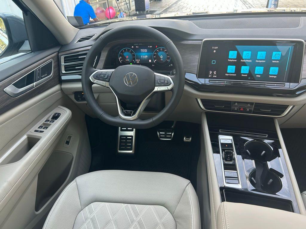 new 2026 Volkswagen Atlas car, priced at $53,135