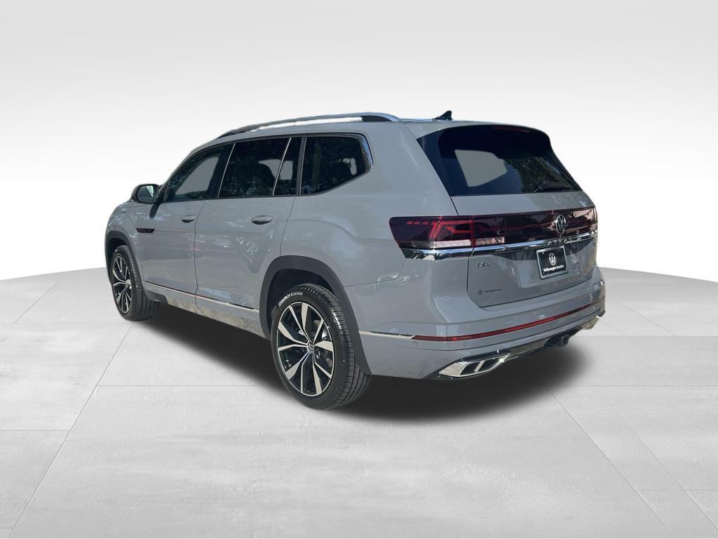 new 2026 Volkswagen Atlas car, priced at $53,135