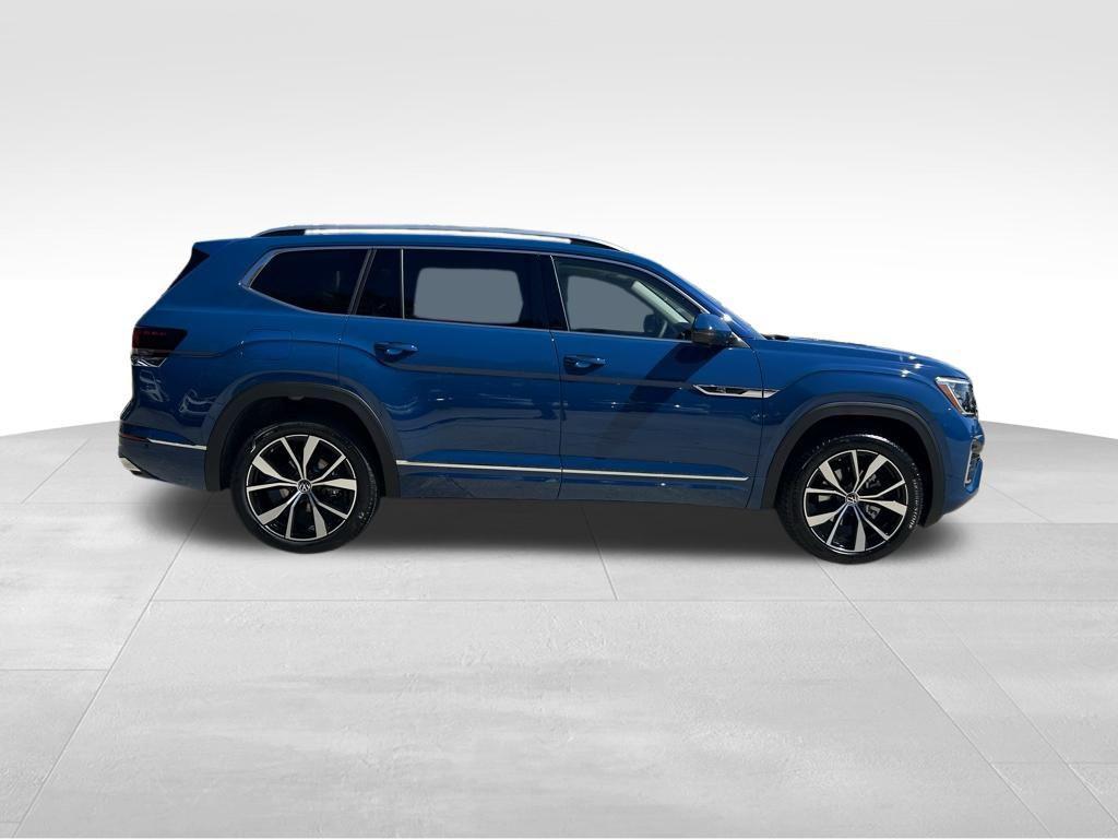 new 2026 Volkswagen Atlas car, priced at $52,182