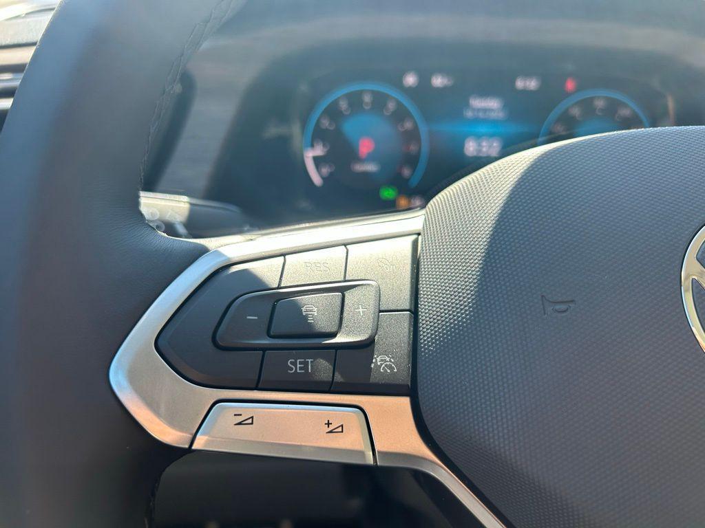 new 2026 Volkswagen Atlas car, priced at $52,182