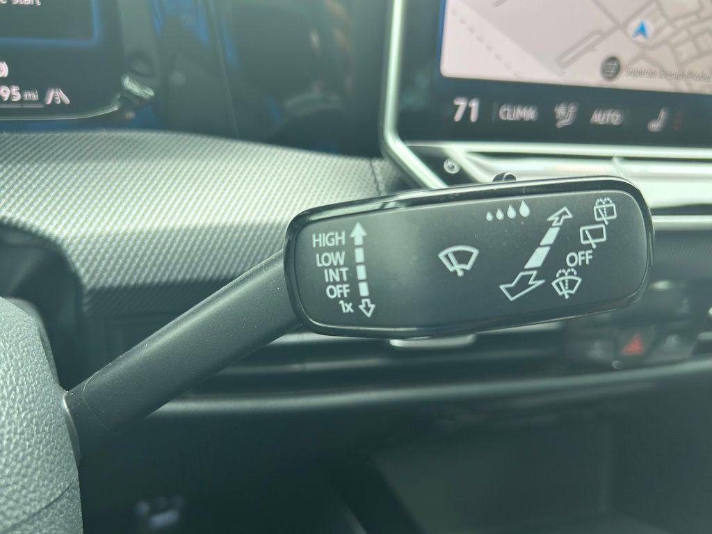 new 2025 Volkswagen Golf GTI car, priced at $33,053