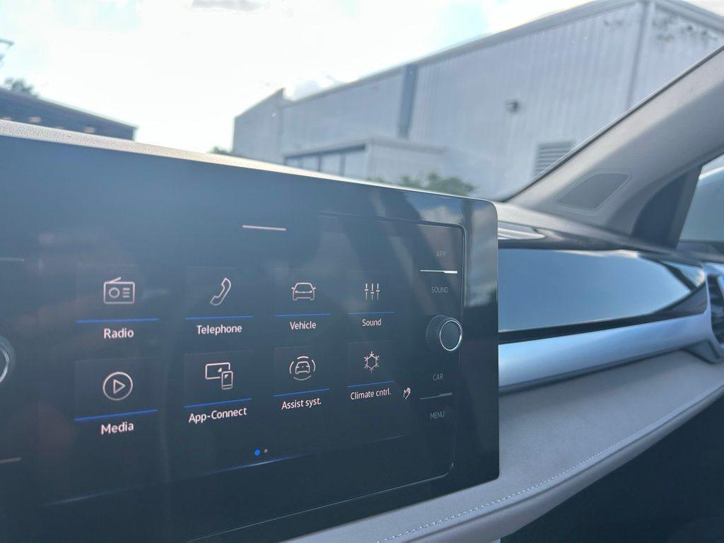 new 2026 Volkswagen Taos car, priced at $31,613