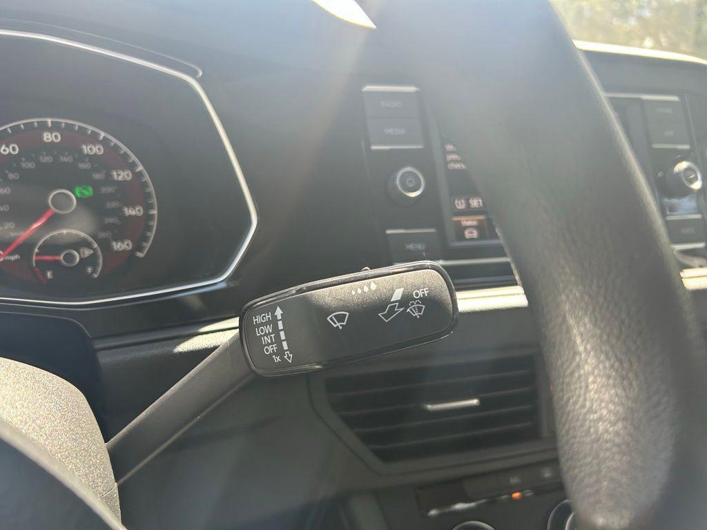 used 2021 Volkswagen Jetta car, priced at $15,678