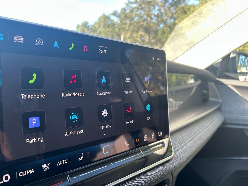new 2025 Volkswagen Tiguan car, priced at $27,867