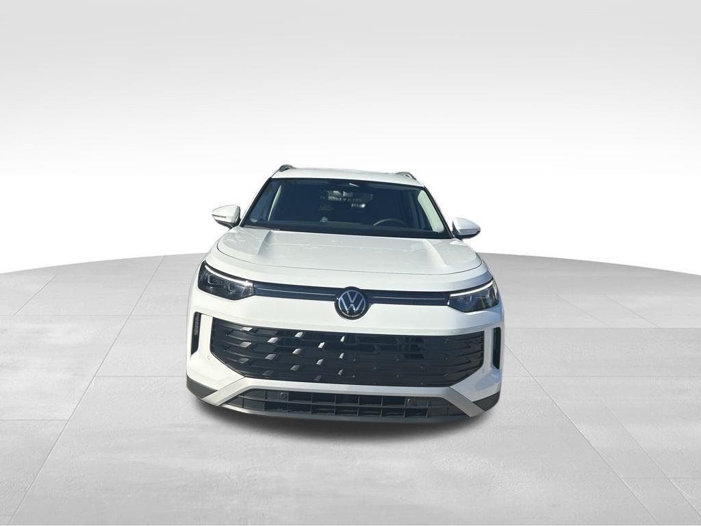 new 2026 Volkswagen Tiguan car, priced at $34,111