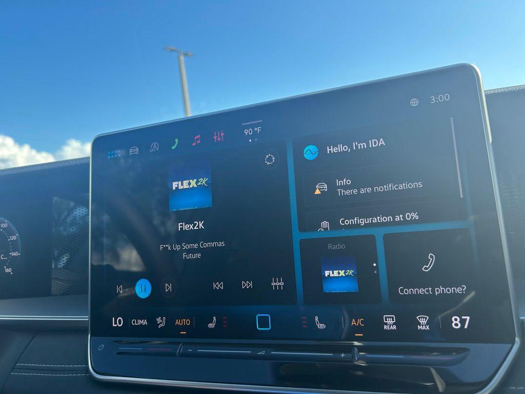 new 2026 Volkswagen Tiguan car, priced at $34,111