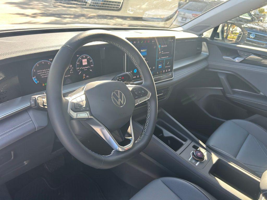 new 2026 Volkswagen Tiguan car, priced at $34,111