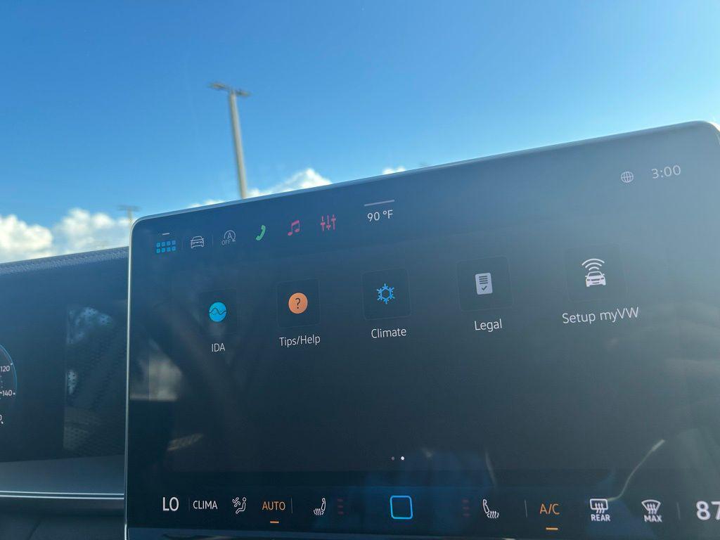 new 2026 Volkswagen Tiguan car, priced at $34,111