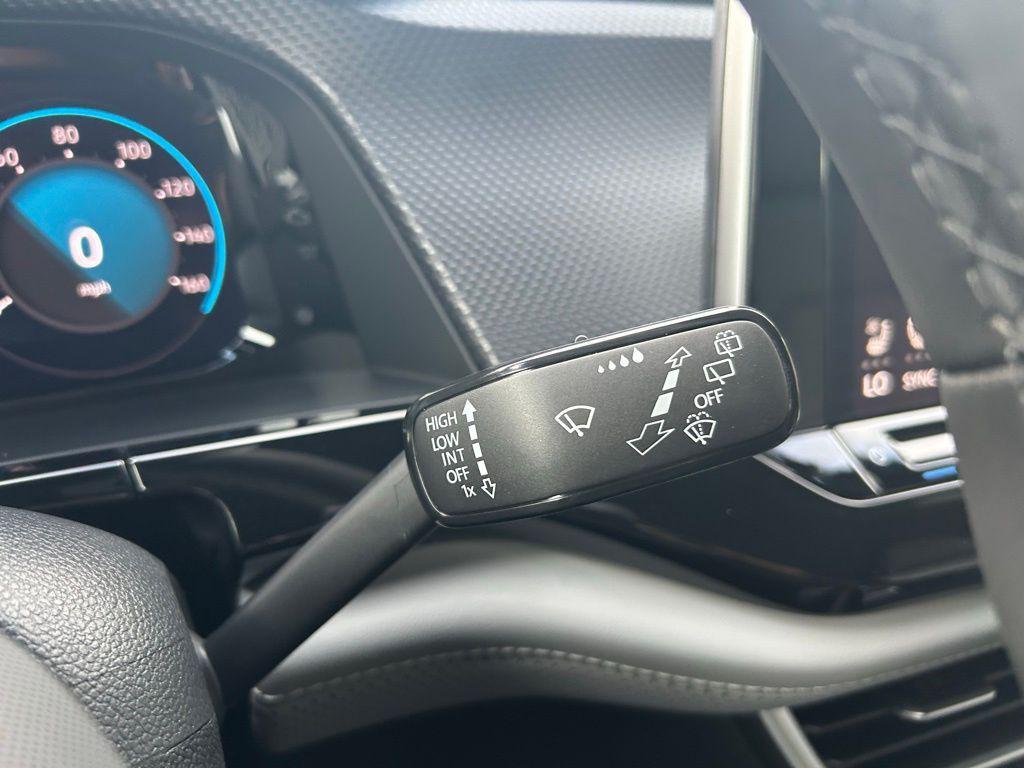 new 2026 Volkswagen Atlas Cross Sport car, priced at $50,636