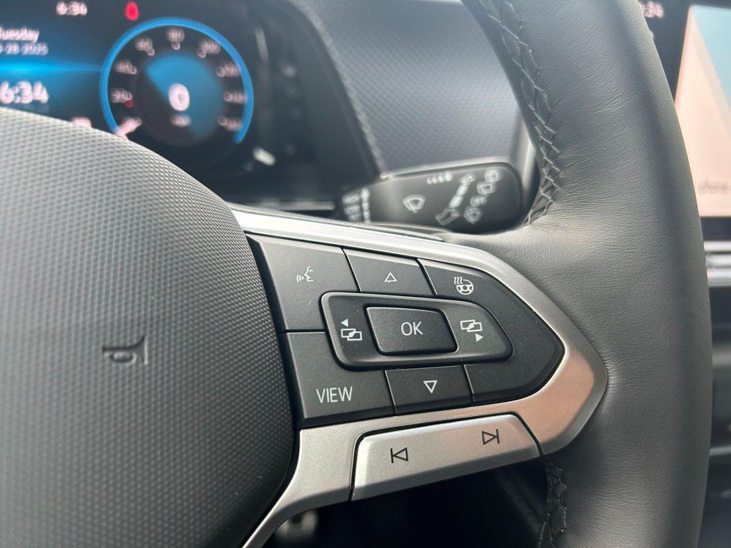 new 2026 Volkswagen Atlas Cross Sport car, priced at $50,636